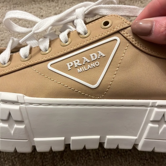 Platform sneakers - Picture 4 of 12